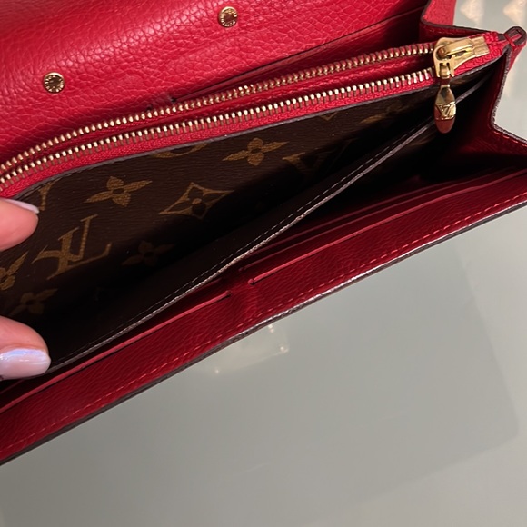 Louis Vuitton Monogram Canvas Pallas Wallet - Picture 9 of 13